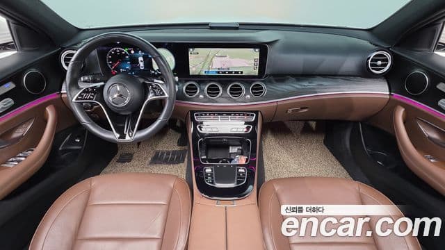 Mercedes-Benz E-Class 2023 — фото 7 из 20