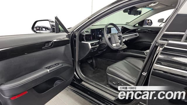 Hyundai Grandeur 2023 — ფოტო 10/20