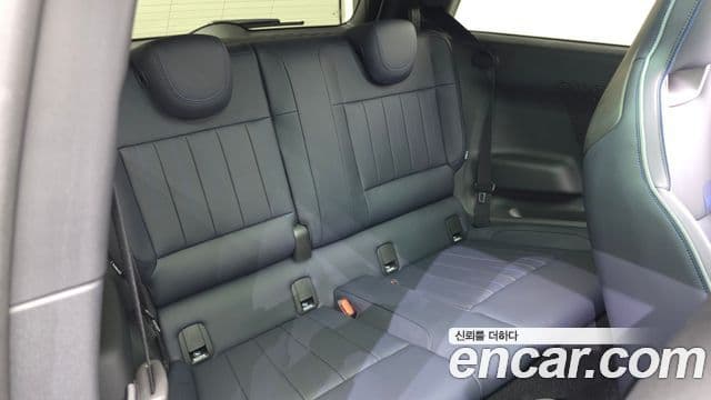 Mini Cooper Electric 2024 — ფოტო 23/38