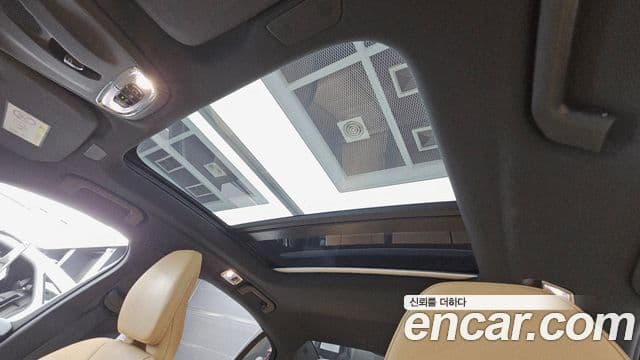 Volvo S60 2021 — ფოტო 19/20