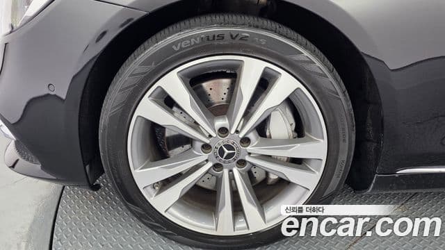 Mercedes-Benz S-Class 2018 — фото 5 из 20