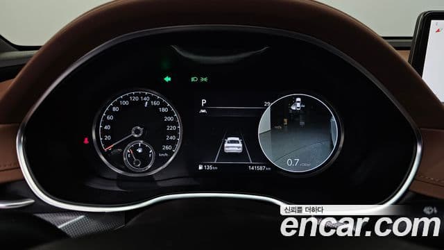 Genesis Electrified G80 2021 — фото 8 из 20