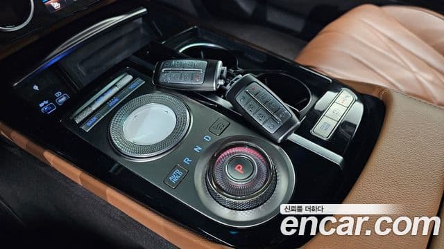 Genesis Electrified G80 2021 — фото 9 из 20