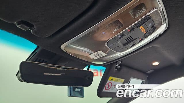 Genesis Electrified G80 2021 — фото 18 из 20