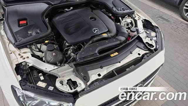Mercedes-Benz E-Class 2021 — Şəkil 6/20