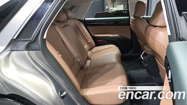 Hyundai Grandeur 2023 — фото 12 из 20