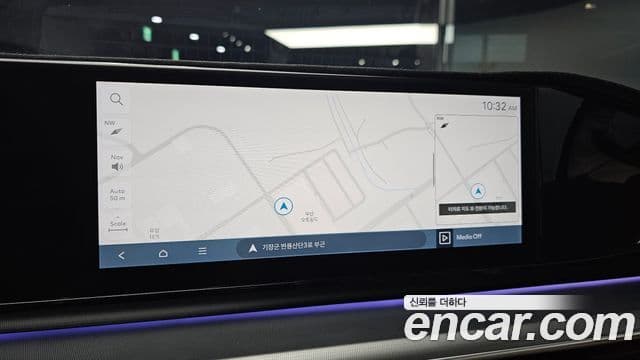 Hyundai Grandeur 2023 — ფოტო 14/20