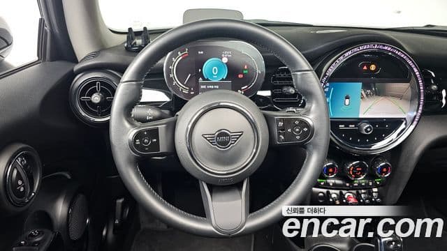 Mini Cooper S 2021 — ფოტო 12/20