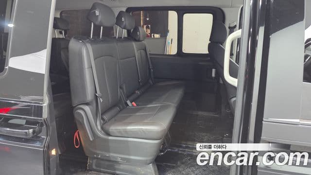 Hyundai Staria 2025 — ფოტო 12/20