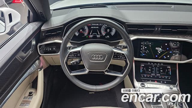Audi A6 2023 — ფოტო 13/20