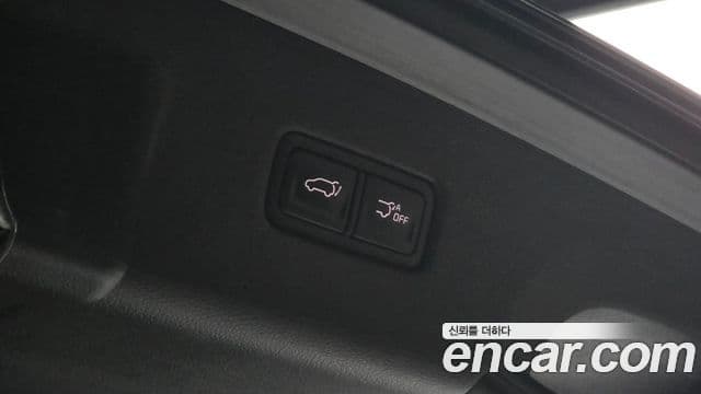 Kia Carnival 2021 — фото 20 из 20