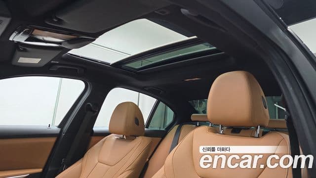 BMW 3 Series 2024 — ფოტო 20/20