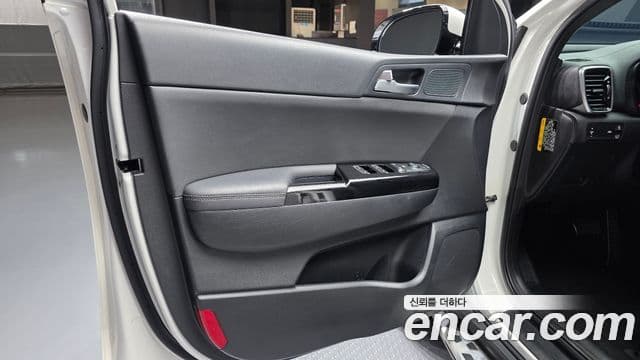 Kia Sportage The Bold 2019 — Şəkil 21/30