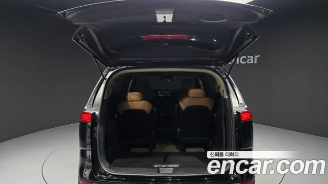 Kia Carnival 2021 — Фото 20/20