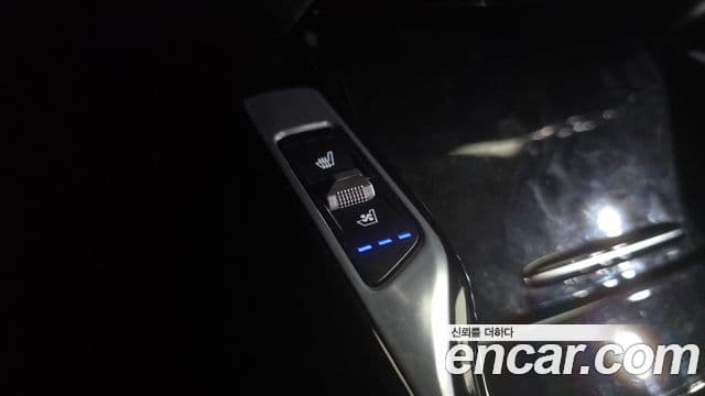 Kia Sorento 2022 — фото 18 из 20