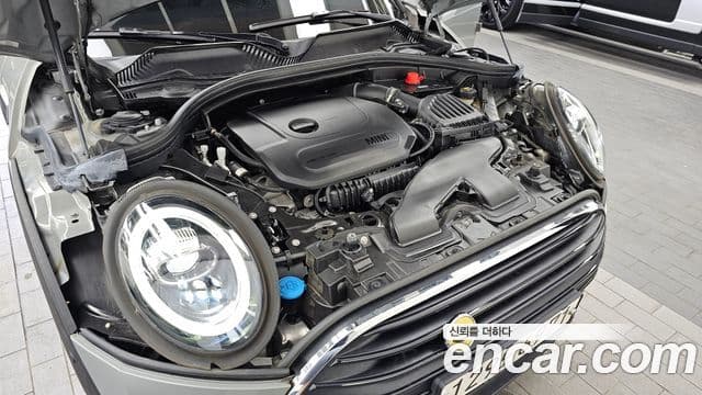 Mini Cooper Clubman 2021 — фото 5 из 20