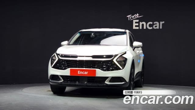 Kia Sportage 2022 — ფოტო 3/20