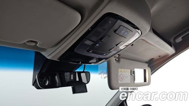 Hyundai Staria 2021 — Фото 18/20