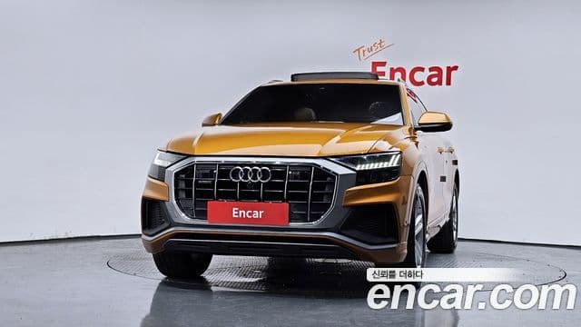 Audi Q7 2021 — ფოტო 3/20
