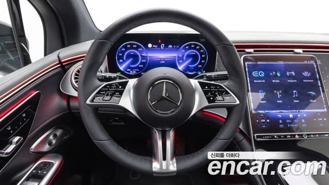 Mercedes-Benz EQE SUV 2025 — ფოტო 7/20