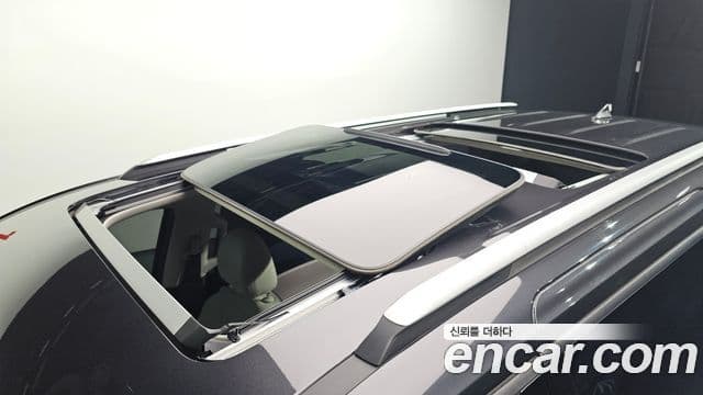 Kia Carnival 2024 — фото 17 из 20