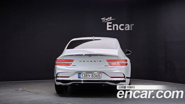 Genesis Electrified G80 2024 — фото 4 из 20