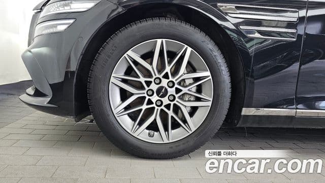 Genesis Electrified G80 2024 — фото 5 из 20