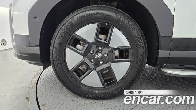 Hyundai Santa Fe 2024 — ფოტო 5/20