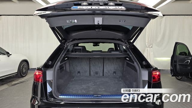 Audi Q7 2025 — ფოტო 20/20