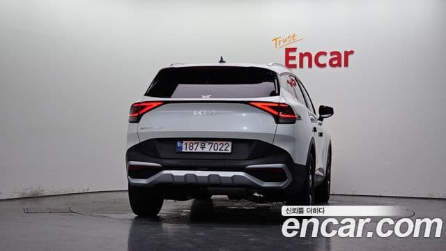 Kia Sportage 2022 — фото 4 из 20