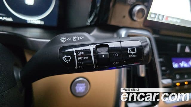 Kia Sorento 2021 — Фото 16/20