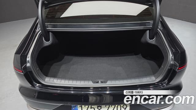Hyundai Grandeur 2023 — фото 20 из 20
