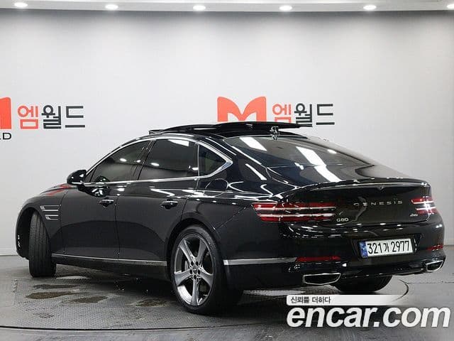 Genesis Electrified G80 2023 — фото 1 из 20