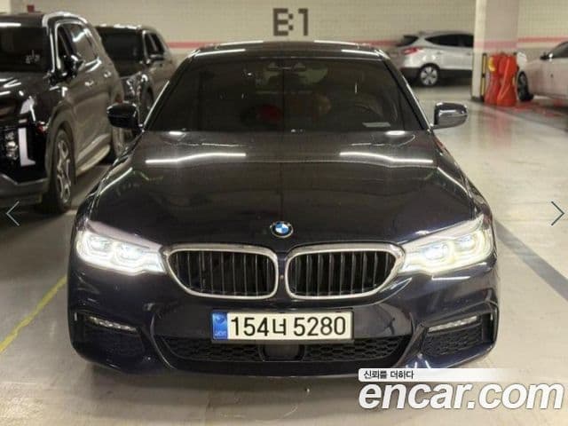 BMW 5 Series 2018 — ფოტო 6/6