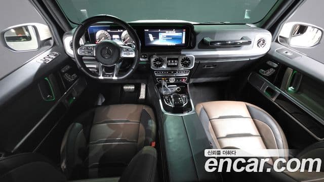 Mercedes-Benz G-Class 2020 — Photo 5/20