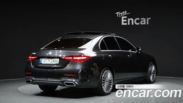 Mercedes-Benz C-Class, 2022