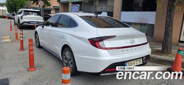 Hyundai Sonata 2021 — фото 2 из 7