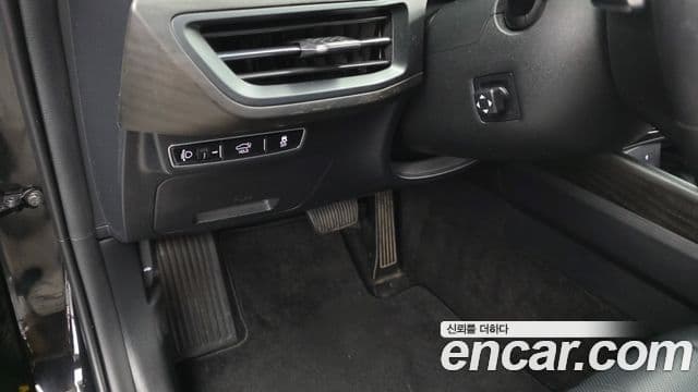 Kia K8 2022 — Şəkil 18/20