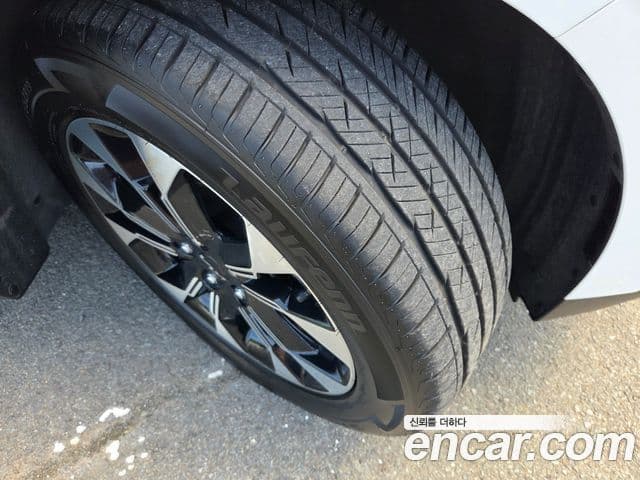 Kia Carnival 2020 — фото 4 из 20