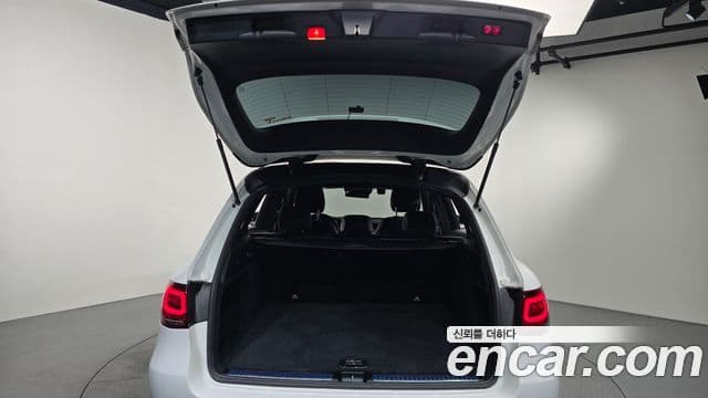 Mercedes-Benz GLC-Class 2020 — Şəkil 19/20