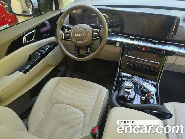 Kia Carnival 2022 — ფოტო 9/20