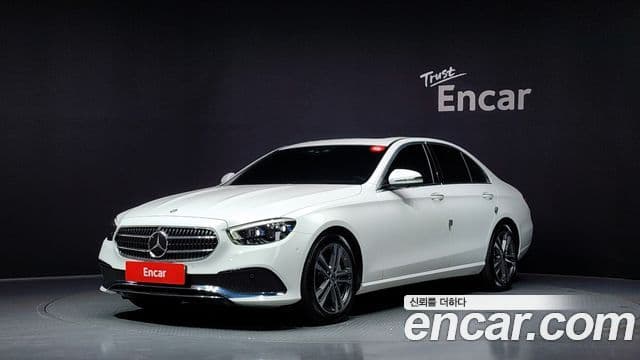 Mercedes-Benz E-Class 2022 — Şəkil 1/20