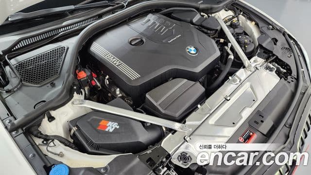 BMW 3 Series 2022 — фото 6 из 20