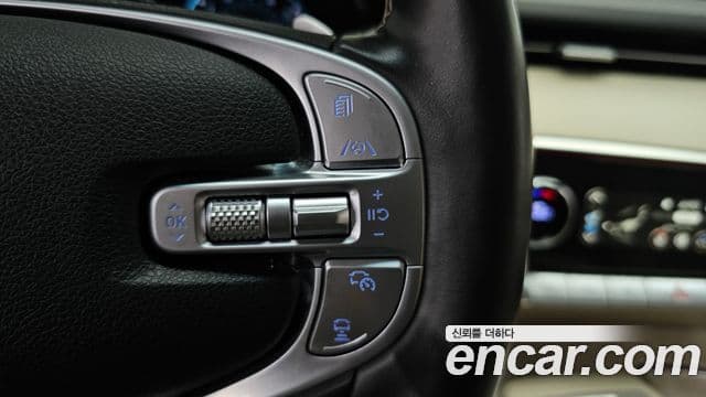 Genesis GV70 2021 — Photo 3/36