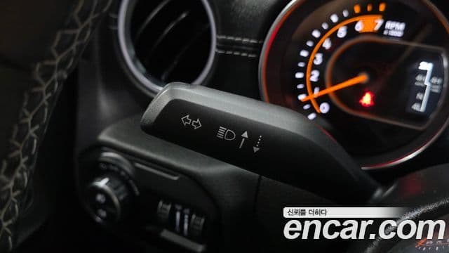 Jeep Wrangler 2020 — Şəkil 21/30
