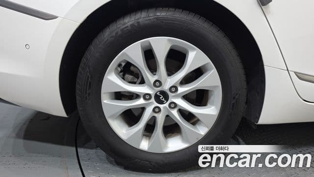 Kia K8 2022 — фото 5 из 20