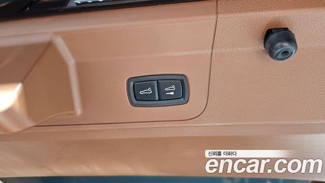 Porsche Panamera 2023 — Photo 24/33