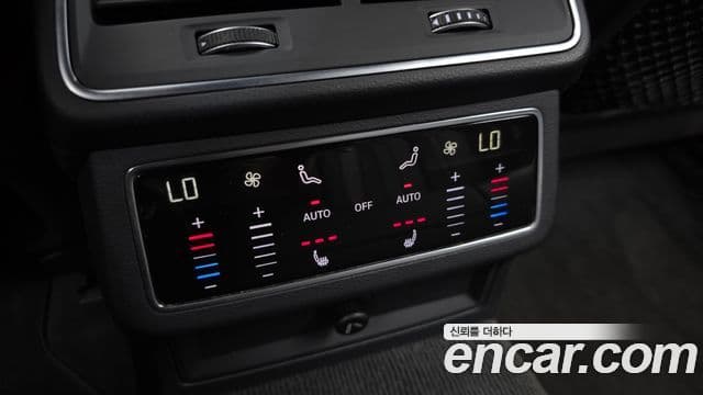 Audi A6 2021 — фото 18 из 20