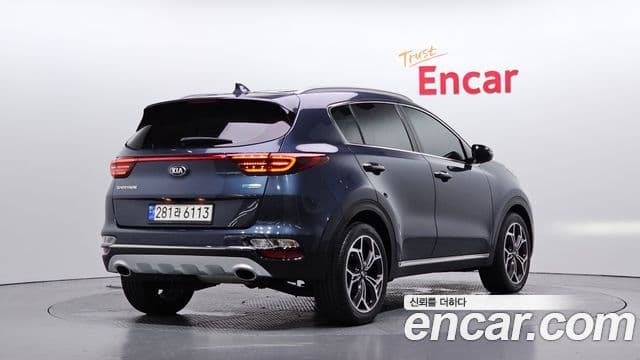 Kia Sportage The Bold 2020 — Фото 2/20