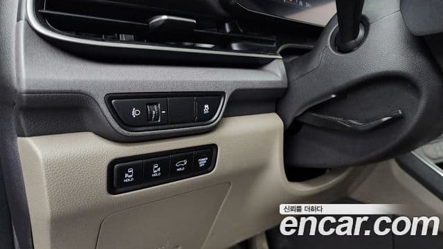 Kia Carnival 2024 — фото 16 из 20